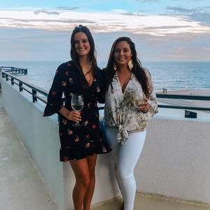 Meet your Posher, Taylor